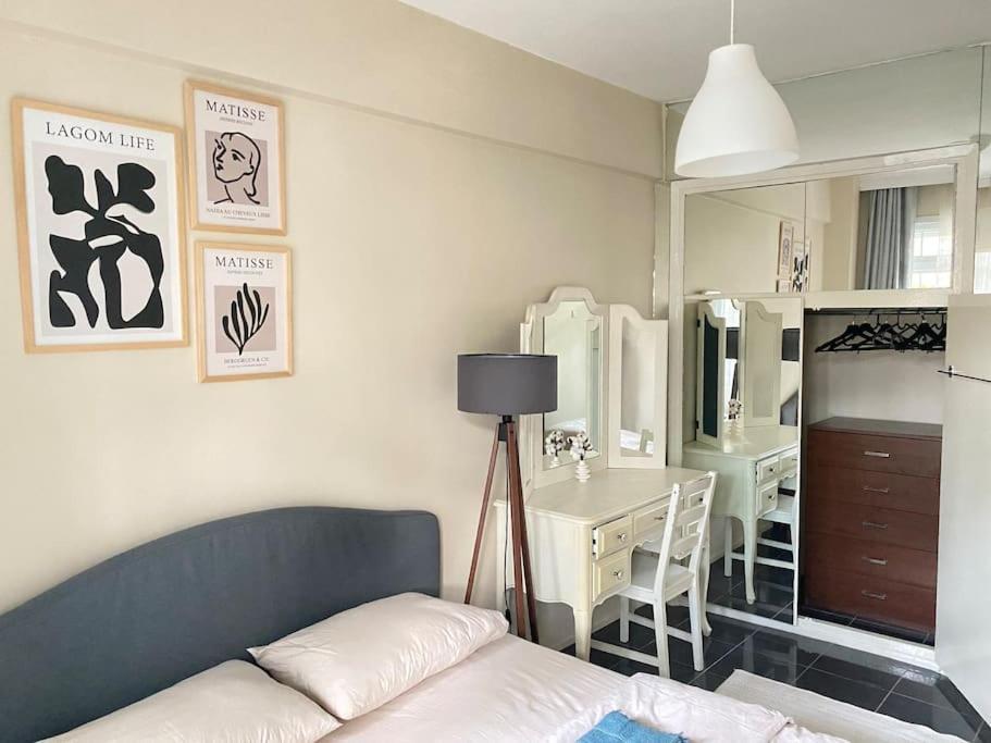 Comfy - Spacious Flat On The Kadikoey Seaside Apartment Istanbul Exterior photo